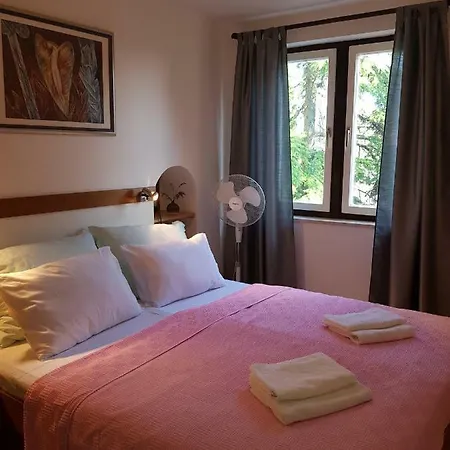 Apartman Srecko *
